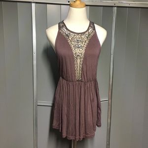 THE BUCKLE // BKE Boutique Plum Purple Mesh Sequin Babydoll Tank Top Small